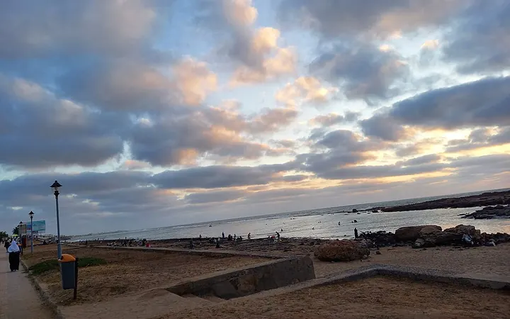 Coucher de soleil à Harhoura, Témara